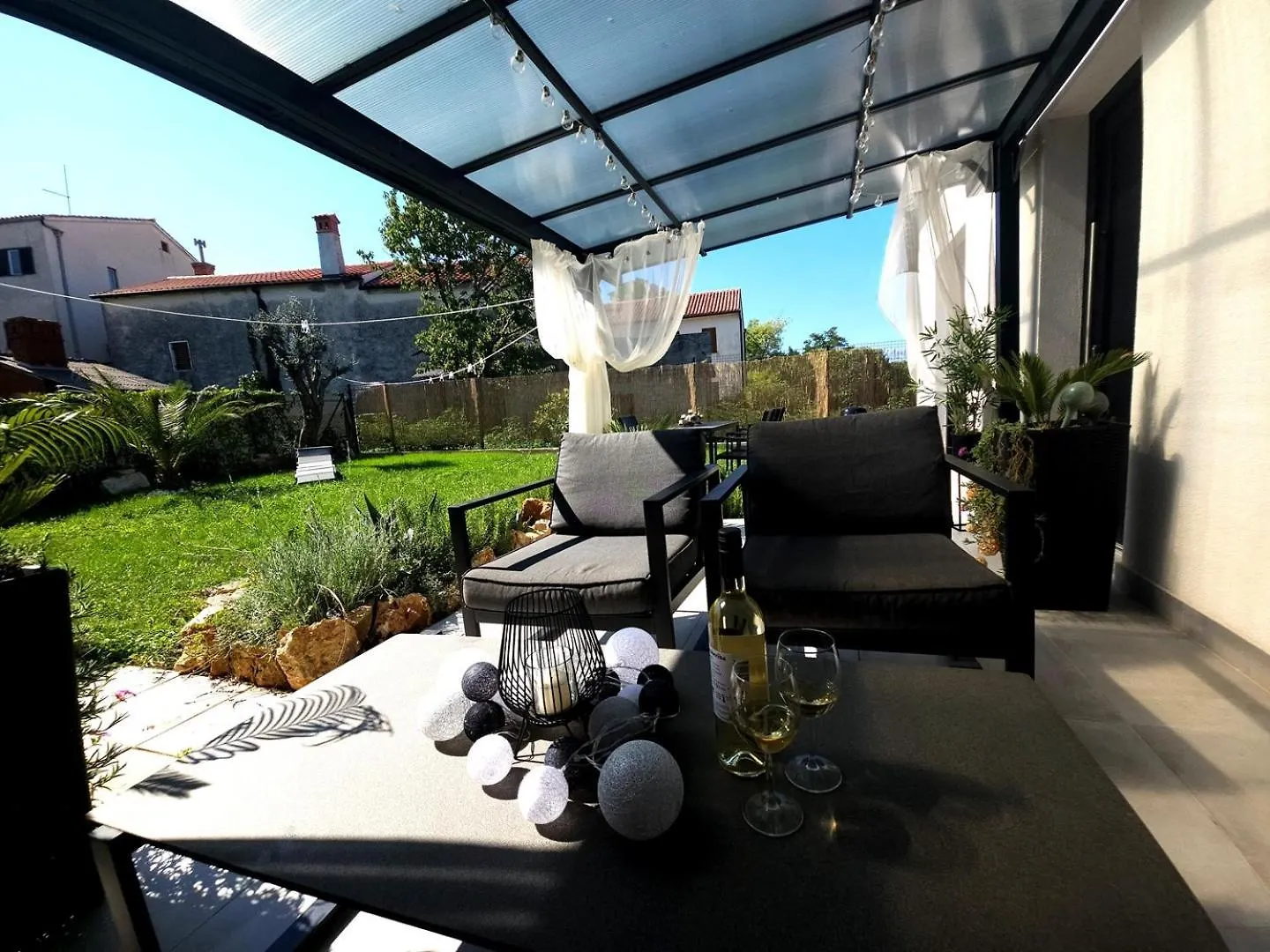 Holiday Home Onyx Premantura